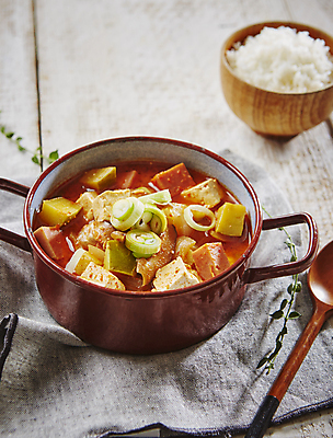 포토 JPG 회색배경 밥 사람없음 찌개 햄 국 두부 애호박 대파 국내포토 음식 백그라운드 호박 육류 회색 파 파일형식