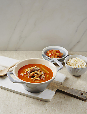 포토 JPG 회색배경 밥 김치 사람없음 매움 육개장 국내포토 한식 음식 백그라운드 회색 맛 국 파일형식