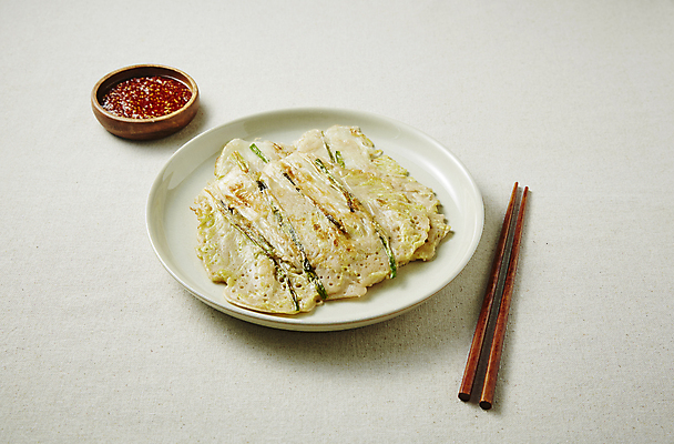 포토 JPG 회색배경 사람없음 양념 부침개 메밀전 국내포토 한식 백그라운드 회색 전 파일형식