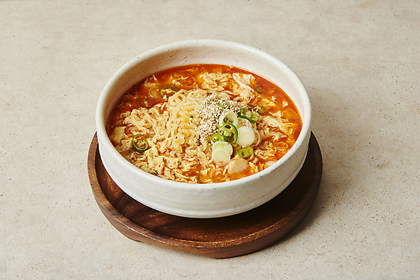 포토 음식 백그라운드 식재료 면류 깨 베이지색 파일형식 베이지색배경 깨소금 참깨 라면 JPG 사람없음 국내포토