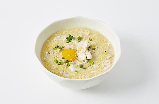 포토 JPG 사람없음 계란 흰배경 노른자 쪽파 닭죽 조 국내포토 백그라운드 곡류 알 흰색 죽 파 파일형식