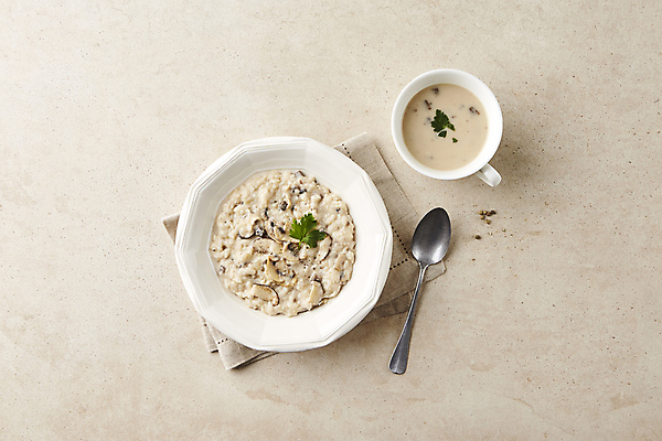 포토 JPG 사람없음 버섯 표고버섯 리조또 크림스프 베이지색배경 국내포토 음식 백그라운드 수프 베이지색 파일형식