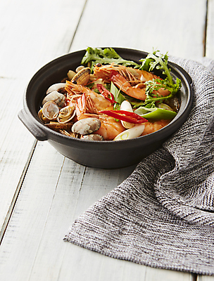 포토 JPG 새우 사람없음 홍고추 쑥갓 매운탕 대파 바지락 새우탕 국내포토 채소 고추 조개 갑각류 탕 파 파일형식