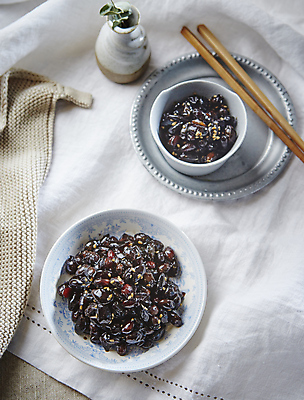 포토 JPG 반찬 콩 사람없음 간장 깨 콩자반 국내포토 음식 식재료 곡류 양념 조미료 파일형식