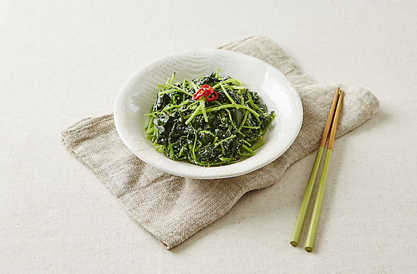 포토 JPG 반찬 사람없음 흰배경 깨소금 나물무침 참나물 참나물무침 국내포토 음식 백그라운드 식재료 흰색 나물 무침 파일형식