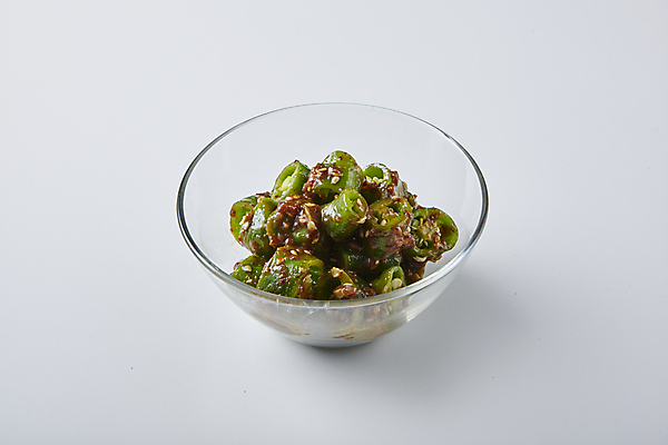 포토 JPG 반찬 사람없음 된장 흰배경 무침 오이고추 국내포토 음식 백그라운드 고추 흰색 양념 파일형식