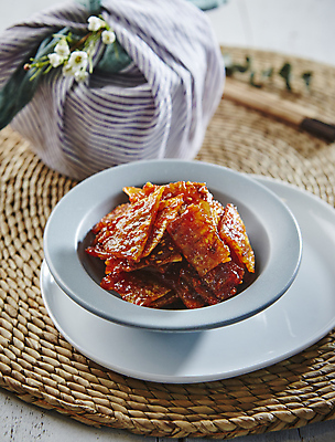 포토 JPG 반찬 사람없음 아웃포커스 고추장 매움 볶음 건어물 쥐포 국내포토 음식 촬영기법 양념 맛 파일형식