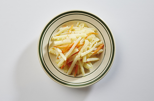 포토 JPG 반찬 감자 사람없음 당근 흰배경 깨 감자볶음 국내포토 음식 백그라운드 채소 식재료 뿌리채소 흰색 조미료 볶음 파일형식