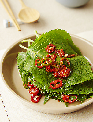 포토 JPG 한식 반찬 사람없음 홍고추 깻잎 국내포토 음식 채소 고추 파일형식