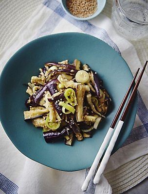 포토 JPG 가지 반찬 사람없음 대파 가지볶음 국내포토 음식 채소 볶음 파 파일형식