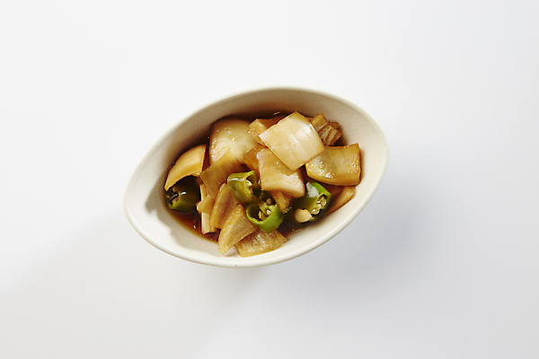 포토 JPG 반찬 양파 사람없음 흰배경 간장 양파장아찌 장아찌 절임 청양고추 국내포토 음식 백그라운드 채소 고추 흰색 양념 파일형식