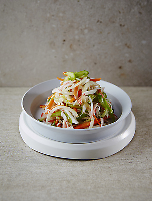 포토 JPG 회색배경 양파 피망 오이 사람없음 머스터드 무침 냉채 맛살 무침요리 국내포토 음식 백그라운드 채소 회색 소스_음식 파일형식