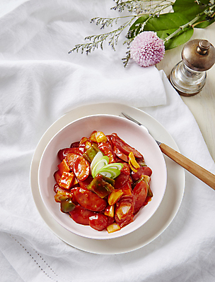 포토 JPG 채소 파프리카 마늘 사람없음 소시지 케첩 흰배경 대파 소시지볶음 국내포토 백그라운드 흰색 소스_음식 가공식품 볶음 파 파일형식