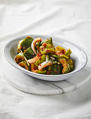 포토 JPG 한식 반찬 양파 오이 사람없음 흰배경 오이무침 국내포토 음식 백그라운드 채소 흰색 무침 파일형식