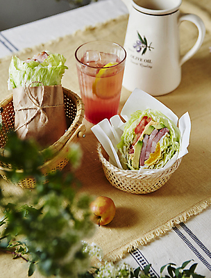 포토 JPG 단면 디저트 실내 샌드위치 사람없음 바구니 주스 소프트포커스 찻주전자 언위치 국내포토 음료 음식 주전자 촬영기법 내부 파일형식