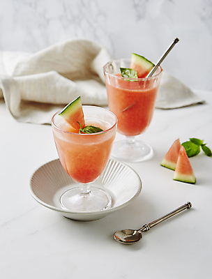 포토 JPG 디저트 수박 실내 사람없음 주스 과일주스 티스푼 흰배경 과일조각 냉음료 수박조각 수박주스 국내포토 음료 음식 조각 백그라운드 과일 내부 숟가락 흰색 파일형식