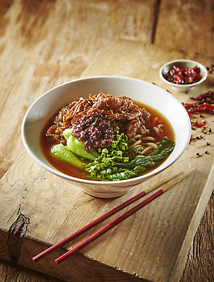 포토 JPG 실내 사람없음 중식 나무젓가락 나무배경 우육면 국내포토 음식 백그라운드 젓가락 내부 파일형식