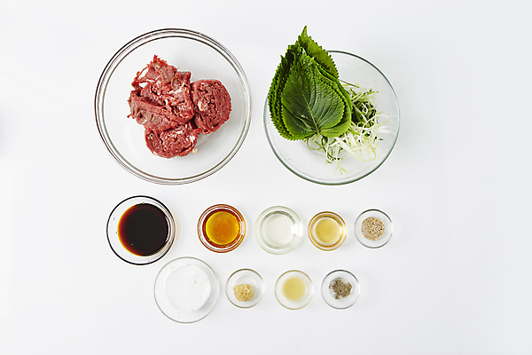 포토 JPG 식재료 실내 사람없음 컬러풀 설탕 깻잎 간장 깨 후추 다진마늘 참기름 파채 맛술 국내포토 음식 컬러 채소 내부 양념 조미료 기름_음식 향신료 파일형식