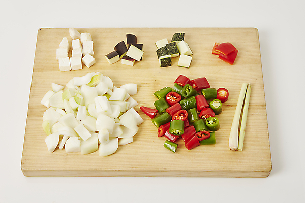 포토 JPG 식재료 고추 가지 양파 파프리카 실내 사람없음 재료손질 흰배경 새송이버섯 주키니호박 국내포토 백그라운드 채소 내부 버섯 흰색 손질 파일형식