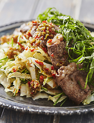 포토 JPG 한식 실내 근접촬영 사람없음 아웃포커스 샐러드 소고기 소고기샐러드 차돌박이 국내포토 음식 뷰포인트 촬영기법 육류 내부 파일형식