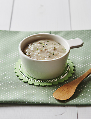 포토 JPG 채소 사람없음 흰배경 나무숟가락 야채죽 국내포토 백그라운드 숟가락 흰색 죽 파일형식