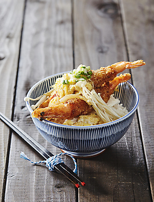 포토 JPG 사람없음 덮밥 팽이버섯 새우튀김 새우튀김덮밥 텐동 나무배경 국내포토 음식 백그라운드 새우 버섯 튀김 일본음식 파일형식