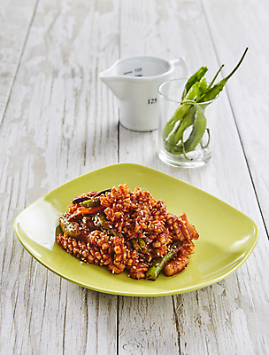 포토 JPG 반찬 사람없음 양념 고추장 오징어 담기 볶음 꽈리고추 오징어볶음 국내포토 음식 모션 고추 연체동물 수중동물 파일형식