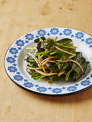 포토 JPG 한식 양파 사람없음 양념 시금치 겉절이 나무배경 시금치겉절이 국내포토 음식 백그라운드 채소 김치 파일형식