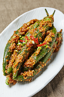 포토 JPG 고추 사람없음 양념 된장 풋고추 고추절임 오이고추 절임 나무배경 고추된장박이 국내포토 음식 백그라운드 채소 파일형식