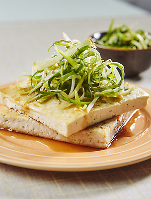 포토 JPG 사람없음 아웃포커스 구이 두부 대파 두부부침 파무침 파채 국내포토 음식 촬영기법 무침 파 부침 파일형식