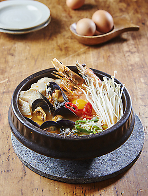 포토 JPG 고추 새우 사람없음 아웃포커스 계란 홍합 팽이버섯 대파 순두부 순두부찌개 국내포토 채소 어패류 촬영기법 갑각류 알 버섯 찌개 파 파일형식