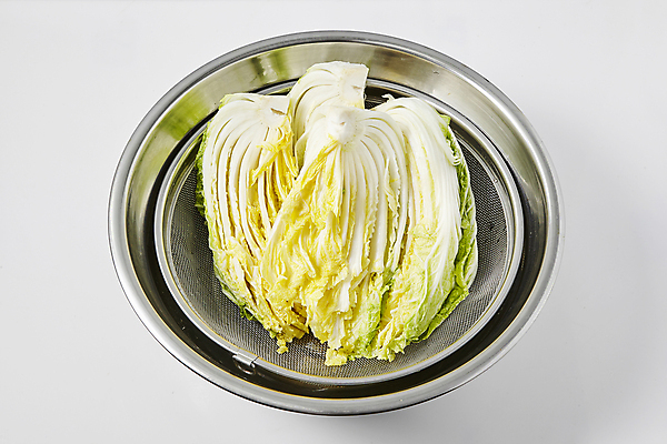 포토 JPG 한식 김치 사람없음 배추 흰배경 김장재료 절임 절임배추 국내포토 음식 백그라운드 채소 식재료 흰색 김장 파일형식