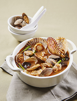 포토 음식 백그라운드 조개 탕 베이지색 파일형식 베이지색배경 매운탕 조개탕 가리비 모시조개 바지락 해물탕 JPG 사람없음 국내포토