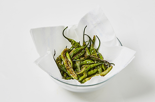 포토 JPG 실내 사람없음 튀김 흰배경 고추튀김 꽈리고추 국내포토 음식 백그라운드 고추 내부 흰색 파일형식