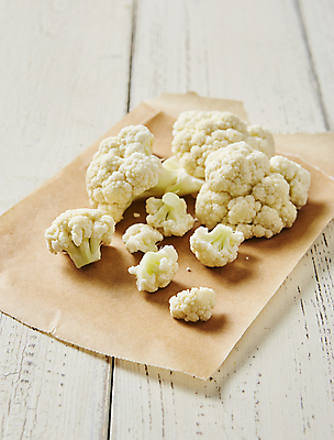 포토 JPG 채소 식재료 실내 사람없음 컬리플라워 종이호일 나무배경 국내포토 백그라운드 내부 브로콜리 파일형식