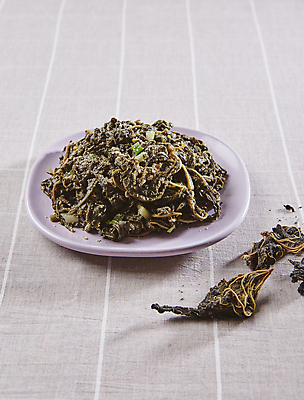 포토 JPG 회색배경 반찬 실내 사람없음 볶음 나물 취나물 건나물 국내포토 음식 백그라운드 채소 내부 회색 파일형식