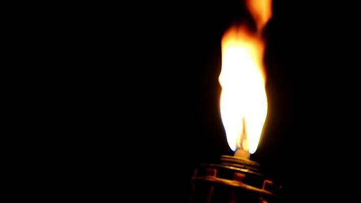 디자인 컬러 백그라운드 컨셉 패턴 오렌지 모션 검은배경 불 추상 불꽃 아이디어 사람없음 빨간색 빛 노란색 검은색 어둠 힘 에너지 뜨거움 야간 위험 화재 가스 온도 동영상 연소 광 방화벽 MOV 해외동영상 클립영상 자연요소 무늬 과일 사건 파일형식