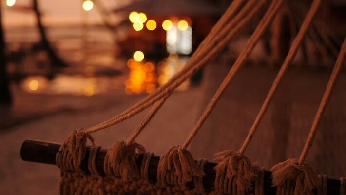 식물 모래 바다 여행 백그라운드 잎 자연 하늘 호텔 휴가 휴식 손바닥 야외 물 태양 평화 일출 침묵 황혼 일몰 만 인도인 휴양지 코코넛 해먹 몰디브 모리셔스 이국적 터키석 파라다이스 플로리다 MOV 해외동영상 클립영상 자연요소 외국인 손 아시아 컨셉 과일 숙소 동양인 노을 미국 소리 장소 침대 보석 생태계 동영상 파일형식