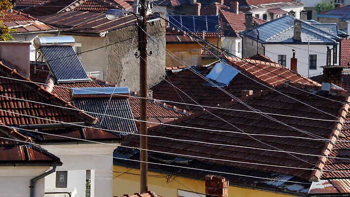 나무 전통 여행 백그라운드 컨셉 건축양식 자연 지붕 날씨 휴가 산 주택 파노라마 풍경 사람없음 건물 여름 도시풍경 마을 환경 놀람 깃발 도시 역사 숲 언덕 그림 생태계 침엽수 타운 구시가지 복잡 생태학 사이프러스 4K MOV 해외동영상 클립영상 식물 건축물 계절 교육 건축 감정 촬영기법 표정 동영상 파일형식