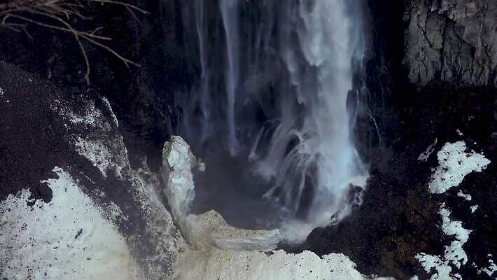 나무 자연 산 사람없음 야외 물 강 골짜기 폭포 흐름 신선 개울 숲 삼림지대 워싱턴 전국 지질학 로키산맥 4K MP4 해외동영상 클립영상 자연요소 식물 교육 컨셉 미국 생태계 동영상 파일형식