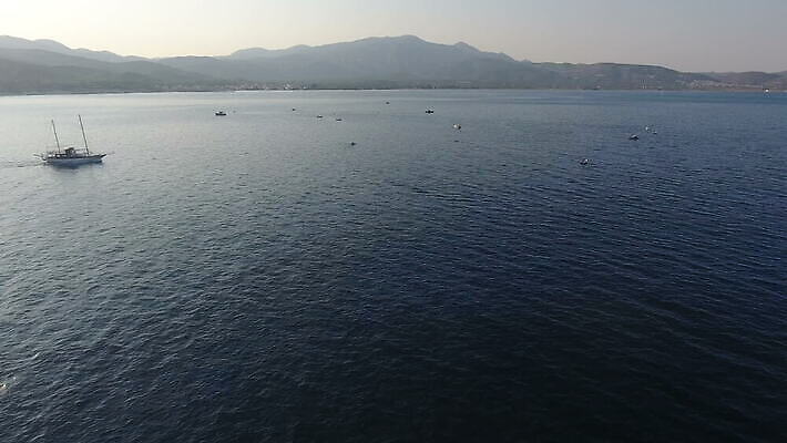 바다 낚시 안테나 사람없음 어선 보트 그리스 어장 MOV 해외동영상 클립영상 유럽 배_교통 통신 레저 동영상 파일형식