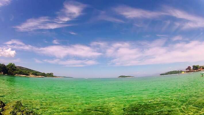 바다 여행 백그라운드 이동 모션 자연 휴가 사람없음 야외 초록색 물 여행객 놀람 시간 보트 그리스 알바니아 코르푸 4K 타임랩스 MP4 해외동영상 클립영상 자연요소 감정 유럽 컬러 컨셉 배_교통 촬영기법 표정 사람 생태계 동영상 파일형식 남유럽