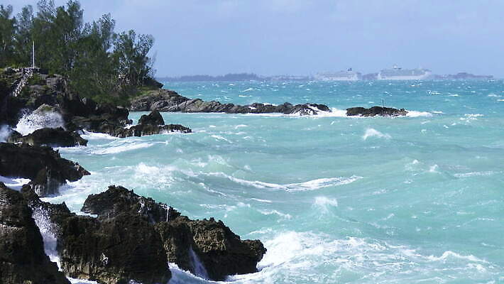 해외 모래 바다 섬 여행 건축양식 자연 휴가 협상 사람없음 건물 여행객 침묵 만 역사 산호초 조선소 박물관 영토 해군 타운 대서양 다도해 랜드마크 식민지 이국적 터키석 파라다이스 4K MOV 해외동영상 클립영상 건축물 건축 산업 비즈니스 군대 사람 소리 도시 수중식물 보석 생태계 동영상 파일형식