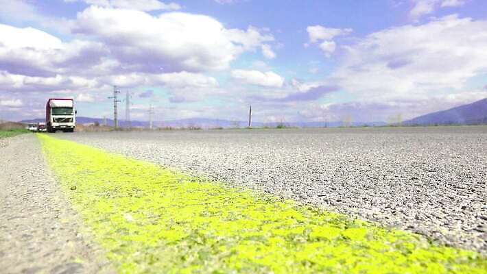 구름 산업 도로 선 오렌지 교통시설 모션 자동차 하늘 풍경 사람없음 빨간색 빛 일몰 운전 트럭 화물 흰색 고속도로 중앙 주식 큼 아스팔트 속도 수납 짐차 무거움 트레일러 갸우뚱 물류 방법 블러 공급 4K MP4 해외동영상 클립영상 자연요소 길 육상교통 컬러 교통 과일 금융 노을 운송업 무게 크기 시설 동영상 파일형식