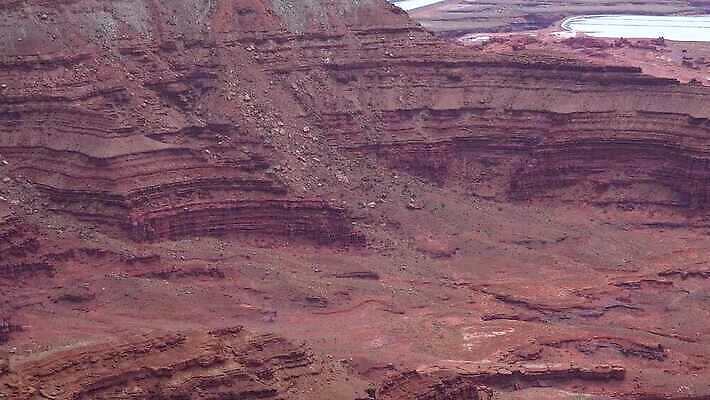 공원 여행 창문 자연 하늘 산 풍경 사람없음 야외 빨간색 태양 노란색 일출 골짜기 미국 새벽 사막 바위 부식 아치 사암 내추럴 랜드마크 서쪽 전국 특별함 4K MP4 해외동영상 클립영상 자연요소 공공시설 컬러 컨셉 북아메리카 노을 돌_바위 방향 생태계 동영상 파일형식