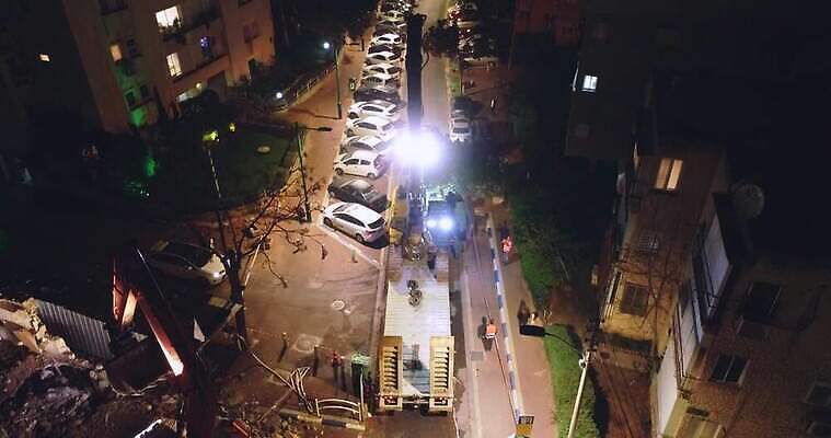 산업 건축양식 교통시설 모션 부동산 주택 사람없음 건물 기계 장비 건설현장 도시 작업 수술 재산 파편 야간 컨테이너 땅 불도저 굴착기 삽 배송 기중기 먼지 짐차 무거움 공학 광부 개발 드론 로딩 조감도 4K MOV 해외동영상 클립영상 자연요소 직업 건축물 교육 건축 교통 의학 자동차 건설업 치료 금융 중장비 무게 시설 동영상 파일형식