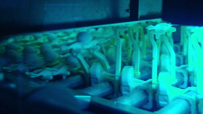 산업 선 음식 백그라운드 이동 농업 비즈니스 공장 실내 건강 사람없음 농장 계란 기계 신선 그룹 제조 상품 유기농 패키지 내추럴 분류 암탉 컨베어밸트 4K MOV 해외동영상 클립영상 웰빙 컨셉 공업 내부 알 닭 암컷 동영상 파일형식