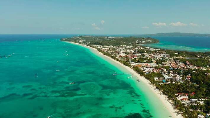 아시아 모래 바다 섬 여행 요트 자연 하늘 호텔 휴가 휴식 항해 손바닥 풍경 해변 사람없음 야외 물 여름 파란색 모래사장 태양 여행객 맑음 침묵 흰색 만 보트 고급 산호 산호초 휴양지 암초 보라카이 석호 항공촬영 이국적 조감도 터키석 파라다이스 4K MOV 해외동영상 클립영상 자연요소 손 계절 나라 뷰포인트 컬러 컨셉 숙소 날씨 필리핀 사람 소리 장소 배 수중식물 자포동물 보석 생태계 동영상 선박 파일형식