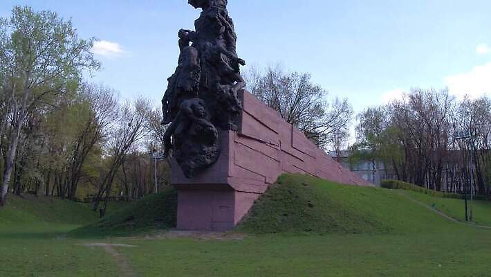직업 문화 건축양식 미술 사람없음 조각상 금속 도시 역사 심볼 전쟁 천연기념물 랜드마크 소련 수도권 우크라이나 전국 정치 추모 4K MP4 해외동영상 클립영상 건축 유럽 재질 문화예술 조형물 지역 동영상 파일형식