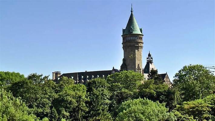 건축양식 사람없음 건물 탑 역사 박물관 방문 룩셈부르크 MP4 해외동영상 클립영상 건축물 건축 동영상 서유럽 파일형식